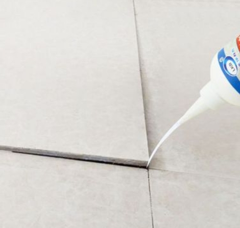 石阡瓷砖空鼓维修公司分享卫生间瓷砖脱落的原因可能有以下几点